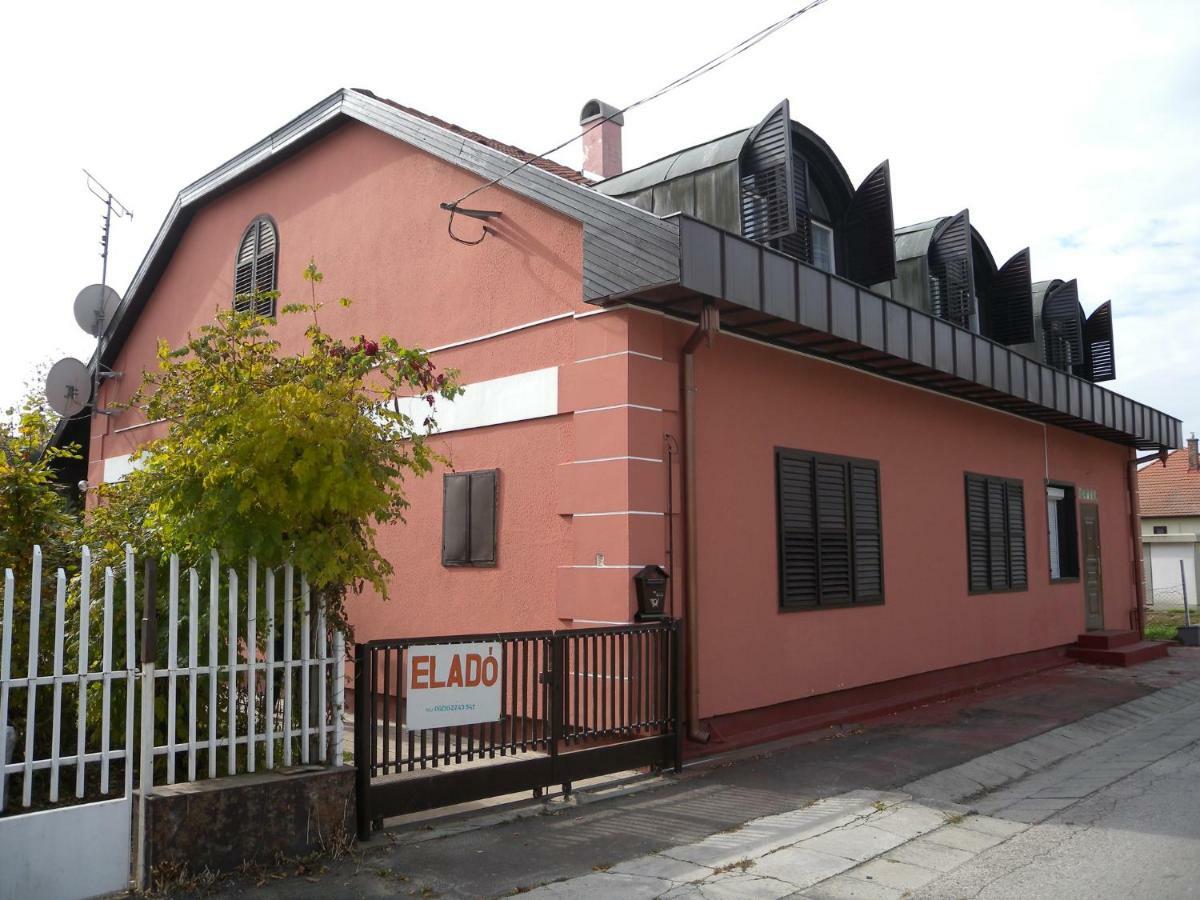 Apartment in Balatonmariafürdo 19249 Balatonkeresztúr Exterior foto